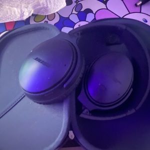 Bose noise canceling headphones